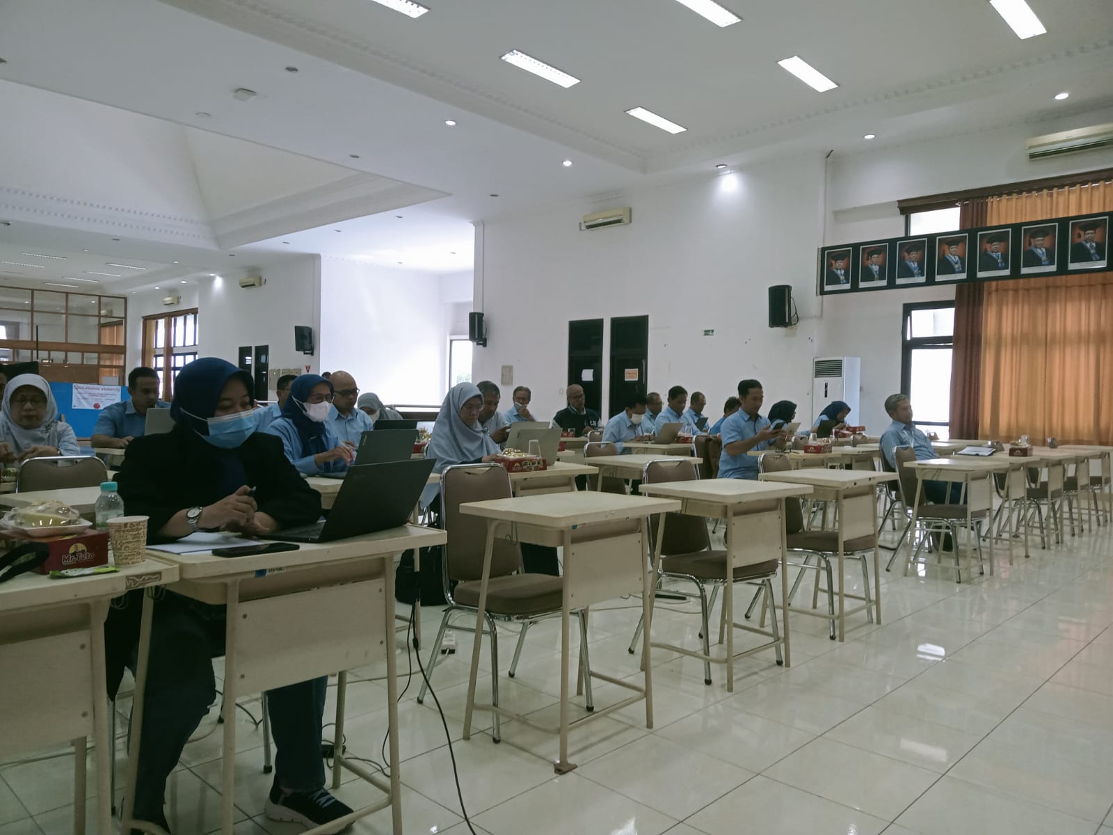 Rapat Tinjauan Manajemen (RTM) dan Rapat Monitoring Hasil Tindak Lanjut (RMHTL) di Fakultas Teknik Universitas Negeri Yogyakarta: Tinjauan Intensif untuk Peningkatan Mutu